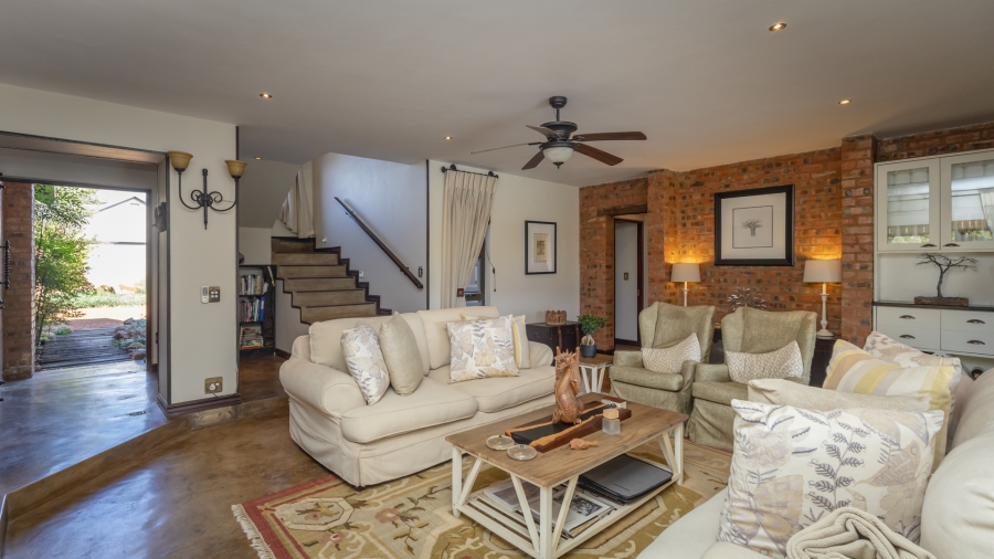 3 Bedroom Property for Sale in The Coves North West